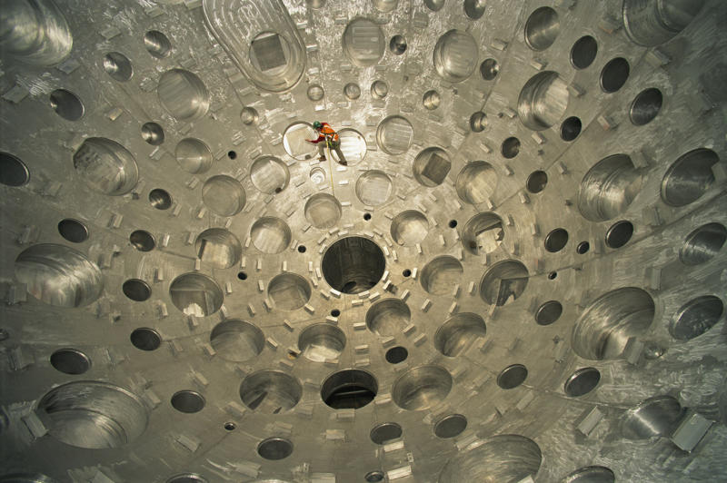 What is it?, On a more miniscule level, It's clean, Nuclear waste from fission, How could it be limitless?, How the energy could make it to your home, It holds incredible potential, It needs to be on a bigger scale, Tokamaks in the UK and France, A lot of heat to sustain, A bigger tokamak in the works, The hydrogen bomb was the first nuclear fusion, Using lasers at the National Ignition Facility, Why the recent breakthrough is important, Finding funding