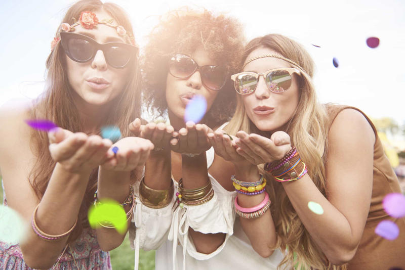 Festivals Wear more black, Hair cut, Home bar, Festivals, Happy couple, Perfume or cologne, Handbags, Leather shoes, Dress for the weather, Tidy house