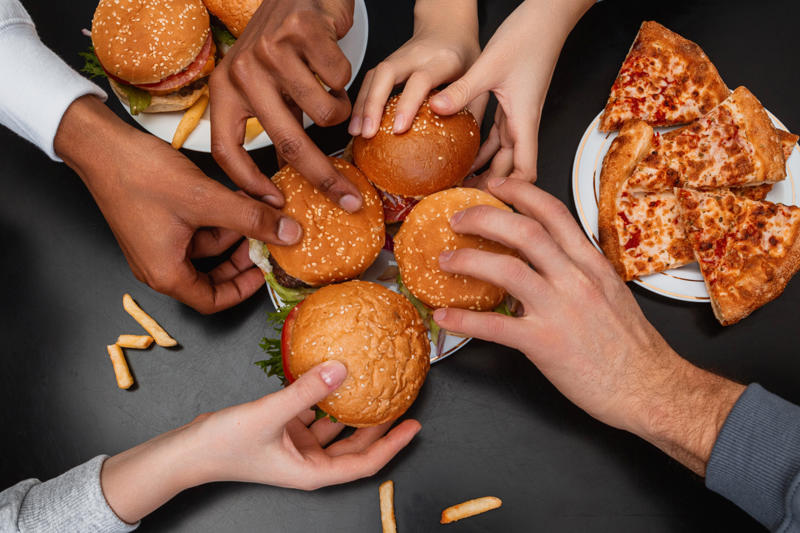 Something sinister? Once you start, you can't stop?, Ultra-processed vs. processed, Fighting evolutionary factors, Industrial processes, Something sinister?, Highly modified, Hard to avoid it, Starch slurry, Missing nutrients, Fast digestion, Gut health, Hyper-palatability, "Eat more" environment, Healthier alternatives