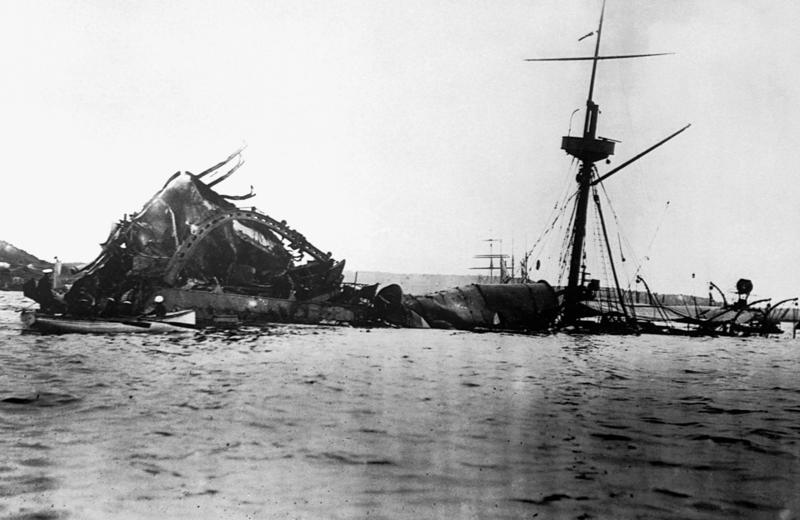 Trump orders migrant detention center, Sinking of USS Maine, Success on the battlefield, Sole jurisdiction, Expansion during the 20th century, Second World War, Security threat, Cuban Missile Crisis, Extra troop deployment, "Gitmo" in the '70s, The "War on Terror", Camp X-Ray, Violation of Geneva Conventions, Supreme Court steps in, Camp X-Ray closed, Worldwide condemnation, Moves to close the camp, Still operational