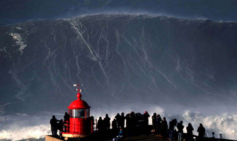Shipstern Bluff, Pipeline, Mavericks, Teahupoo (Teahupo'o), Teahupoo (Teahupoʻo), Jaws (Pe'ahi), Praia do Norte, Dungeons, Waimea Bay, Western Australia