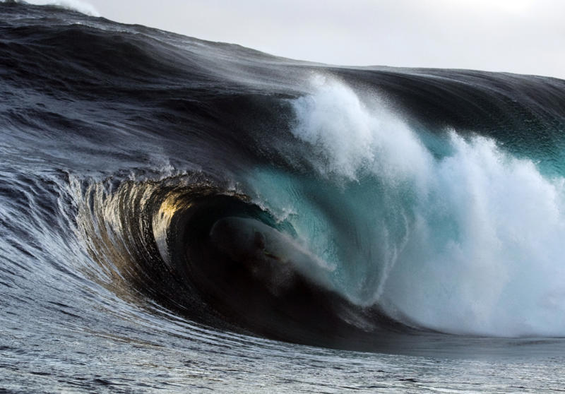 Shipstern Bluff, Pipeline, Mavericks, Teahupoo (Teahupo'o), Teahupoo (Teahupoʻo), Jaws (Pe'ahi), Praia do Norte, Dungeons, Waimea Bay, Western Australia