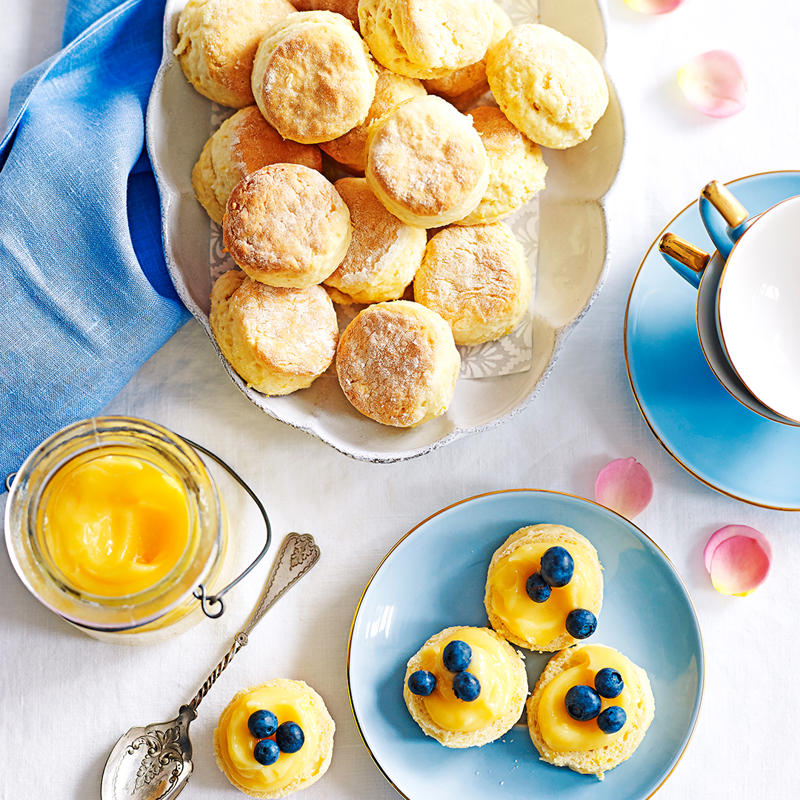 Ingredients, Can I turn these into lemon cupcakes?, Can I use jam instead of curd?, More baking ideas with lemon curd