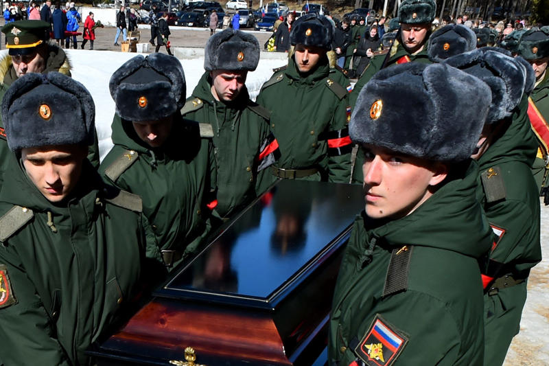 What we know about Moscow’s KIA, Confirming those killed in action, Independent Russian media, Another 2,857 soldiers were added to the list, Analyzing the dead since the war started, Over 160,000 may be dead, The losses could be even higher, A third-party assessment, Breaking down the numbers, Officer deaths have declined, How deaths are confirmed, The standards for additions are high, Comments from the creators, A database as an act of accountability, Russian losses according to Ukraine