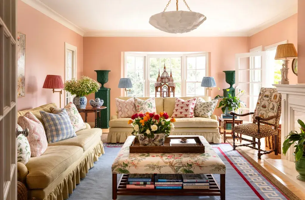 1. Lilly Allen’s New York boudoir, 2. Chic contemporary living room, 3. Stylist Alexandra Brownlow’s playful take on Christmas decorating, 4. A thoughtfully themed bedroom, 5. Pretty sitting room