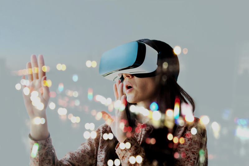 Cinematic experience Looking beyond, Alternative methods, Lost in translation, Conflict foreshadowing, New discovery, Who was he?, Vision and sound, Low's predictions, Going granular, Mobile phones, Renewable energy, Cinematic experience, Clothing