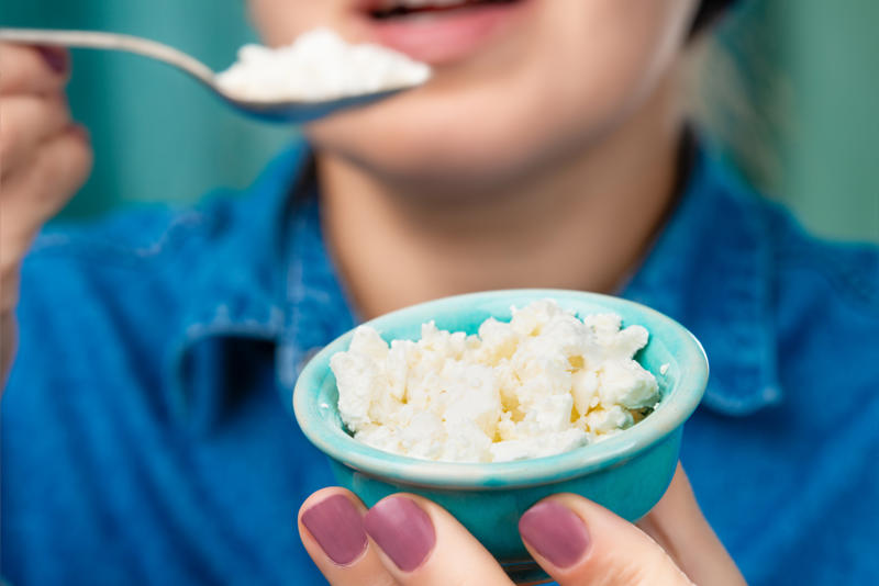 In your 20s: foods with protein, In your 20s: complex carbohydrates, In your 20s: calcium-rich foods, In your 20s: iron-rich foods, In your 30s: bok choy, In your 30s: fatty fish, In your 40s: bright fruits and vegetables, In your 40s: whole grains, In your 50s: high-fiber vegetables, In your 50s: turmeric, In your 50s: plant-based protein, In your 50s: eggs, In your 60s and beyond: olive oil, In your 60s and beyond: berries