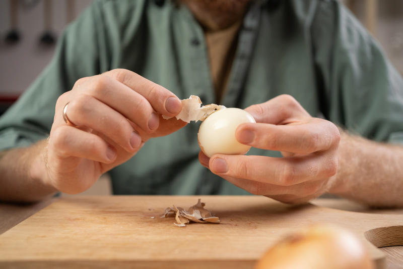 In your 20s: foods with protein, In your 20s: complex carbohydrates, In your 20s: calcium-rich foods, In your 20s: iron-rich foods, In your 30s: bok choy, In your 30s: fatty fish, In your 40s: bright fruits and vegetables, In your 40s: whole grains, In your 50s: high-fiber vegetables, In your 50s: turmeric, In your 50s: plant-based protein, In your 50s: eggs, In your 60s and beyond: olive oil, In your 60s and beyond: berries