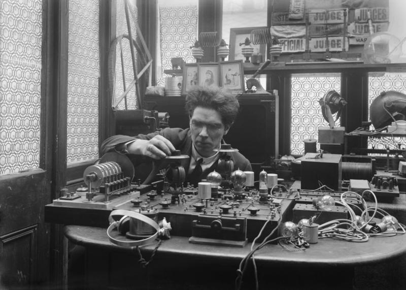 Vision and sound Looking beyond, Alternative methods, Lost in translation, Conflict foreshadowing, New discovery, Who was he?, Vision and sound, Low's predictions, Going granular, Mobile phones, Renewable energy, Cinematic experience, Clothing