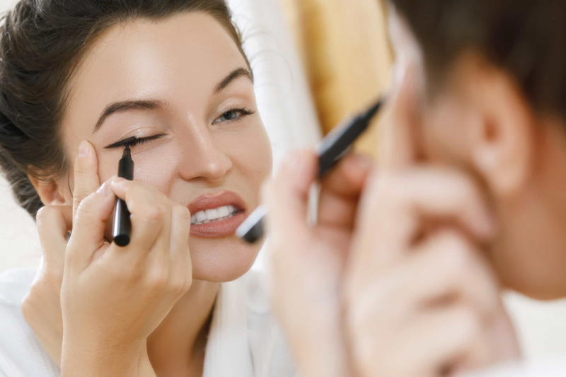 Stretching your eye for the perfect wing Picking the wrong color foundation, Stretching your eye for the perfect wing, Applying blush too low, Testing foundation on your wrist, Overwashing your face, Putting on makeup in bad lighting, Keeping your mascara too long, Wearing waterproof mascara every day, Putting bronzer all over your face, Sleeping in your makeup, Too much concealer, Doing your lips first, Using too much mascara on the bottom lashes, Skipping the neck, Not changing your foundation with the season, Letting your lipstick bleed, Not doing eyeliner for your eye shape, Doing too much