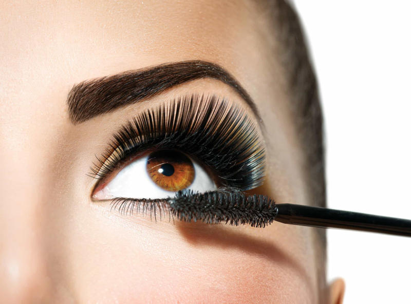 Using too much mascara on the bottom lashes Picking the wrong color foundation, Stretching your eye for the perfect wing, Applying blush too low, Testing foundation on your wrist, Overwashing your face, Putting on makeup in bad lighting, Keeping your mascara too long, Wearing waterproof mascara every day, Putting bronzer all over your face, Sleeping in your makeup, Too much concealer, Doing your lips first, Using too much mascara on the bottom lashes, Skipping the neck, Not changing your foundation with the season, Letting your lipstick bleed, Not doing eyeliner for your eye shape, Doing too much