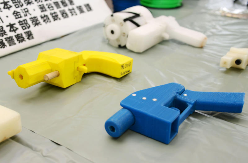Plastic working handguns Unborn baby, Yourself, A spine axis, Prosthetic hand, Prosthetic forearm, A toucan beak, Ice cream, A chocolate beer bottle, A bicycle, A motorcycle, Aircraft seats, Plastic working handguns, Adidas shoes, Office space