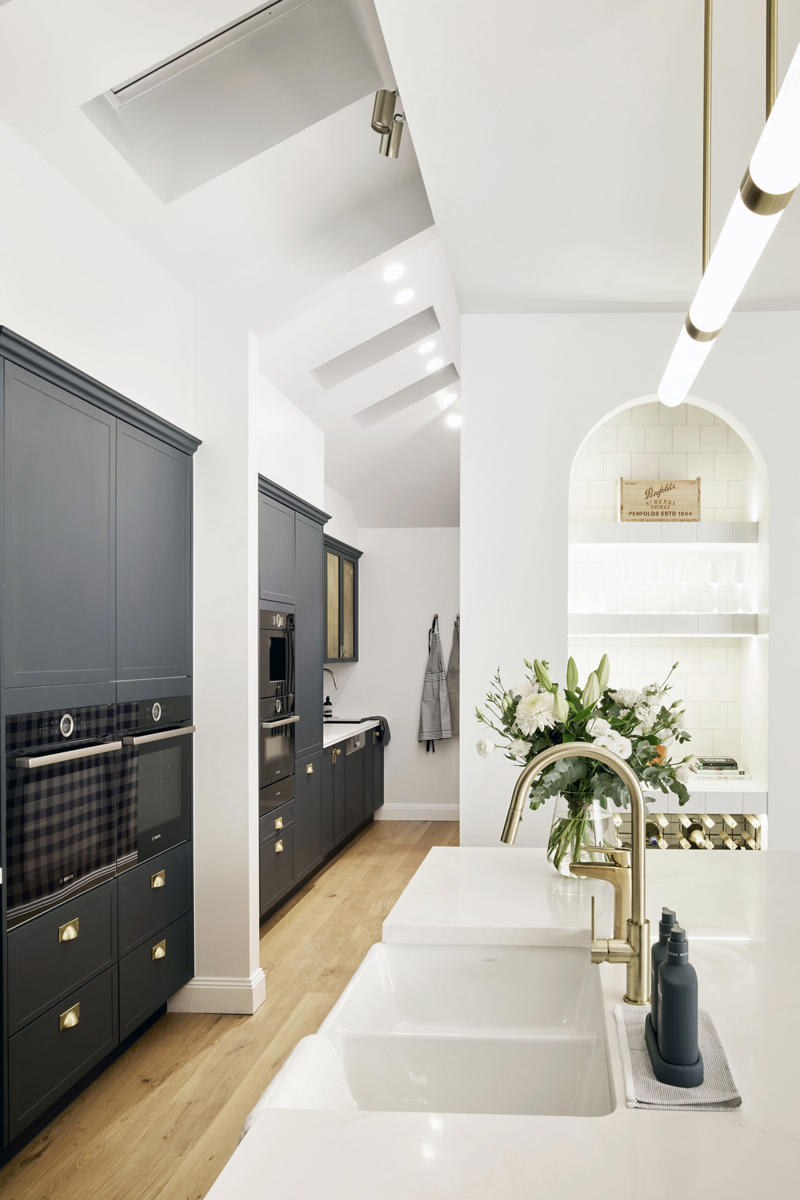 What is a butler’s pantry?, What should be in a butler’s pantry?, 14 stylish butler’s pantry ideas, Seaside manor style , Curvaceous corner , Modern farmhouse style , Bold blue , Classic white , Rustic copper , Hamptons-inspired kitchen , Cleverly hidden , French chateau , Sliding door , Chalkboard feature , Shaker-style cabinetry , Colour drenched , Wine nook