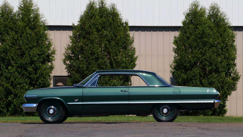 Before Muscle Cars Took Over, Full-Size Drag Racers Ruled The Streets , The 1963 Chevrolet Impala Was A Badass Performance Car , The '63 Impala With The Z11 Was Exceedingly Rare , Understandably, They're Not Cheap Today , The Z11 Impala Was The Original Factory Freak , Chevy Never Really Did Build Anything Else Like It