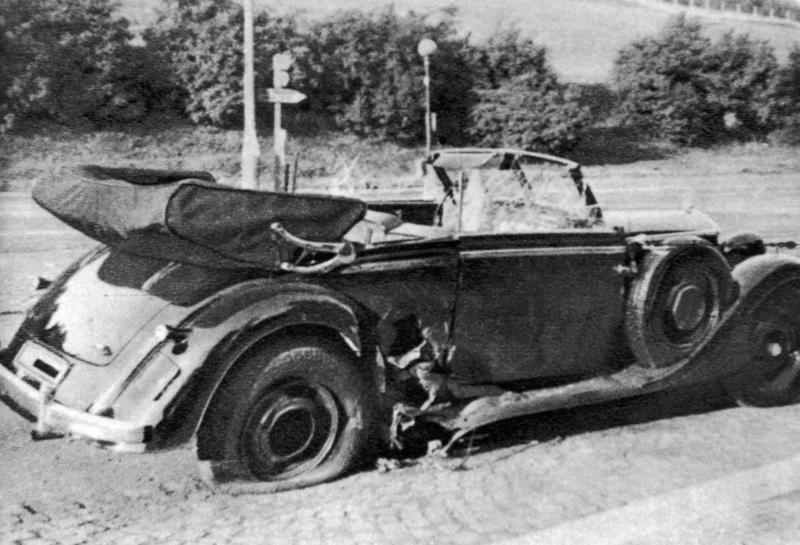 Assassination of Reinhard Heydrich, 1942 Assassination of Abraham Lincoln, 1865, Assassination of Shinzo Abe, 2022, Assassination of Archduke Franz Ferdinand, 1914, Assassination of Julius Caesar, 44 BCE, Assassination of the Romanov family, 1918, Assassination of Federico García Lorca, 1936, Assassination of Reinhard Heydrich, 1942, Assassination of John F. Kennedy, 1963, Assassination of Malcolm X, 1965, Assassination of Robert F. Kennedy, 1968, Assassination of Georgi Markov, 1978, Assassination of Louis Mountbatten, 1979, Assassination of Indira Gandhi, 1984, Assassination of Yitzhak Rabin, 1995, Assassination of Rafik Hariri, 2005, Assassination of Alexander Litvinenko, 2006, Assassination of Benazir Bhutto, 2007