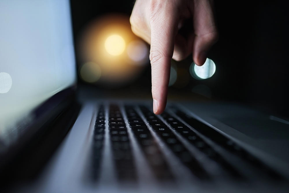 U.S. Government Systems Hacked Through Microsoft Glitch, A Global Target: Not Just the U.S., Data Theft and Password Risks, Microsoft Scrambles to Respond, A “Zero-Day” Attack, But Cloud Systems Are Safe, Governments Act Urgently