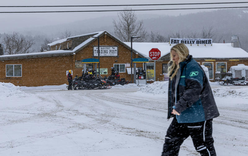 Vermont What qualifies as middle class?, Wage increases are disproportionate, Financial strife, Low expectations, Which 23 states are listed?, Colorado, Delaware, Illinois, Minnesota, New Hampshire, New York, Virginia
