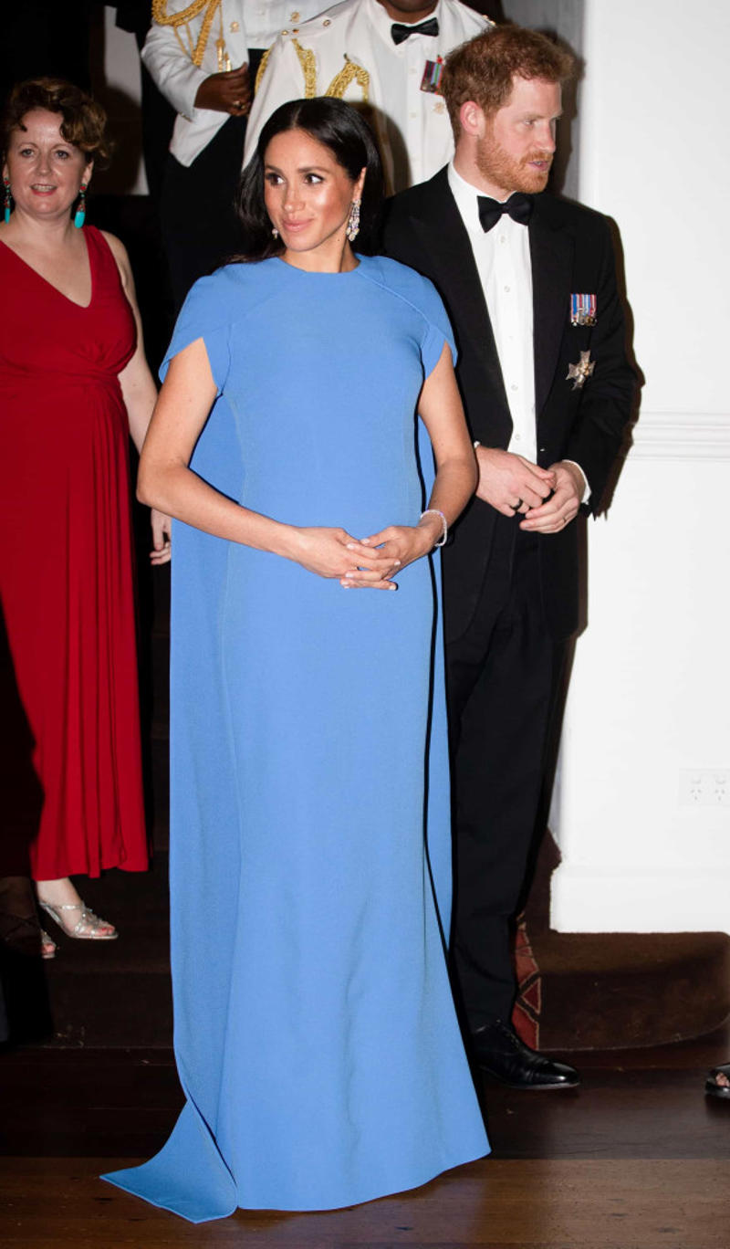 Meghan Markle Princess Elizabeth and Princess Margaret, Princess Margaret, Queen Elizabeth II, Princess Anne, Princess Diana, Catherine, Princess of Wales, Meghan Markle