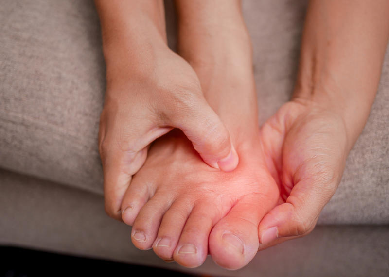 What's a bunion? What's a bunion?, Slow development, Who is affected?, An acquired deformity, Foot shape, Egyptian foot shape, Early signs, Bunion pain, Nerves and crowding, Treatment options, At-home relief, Pharmacy products
