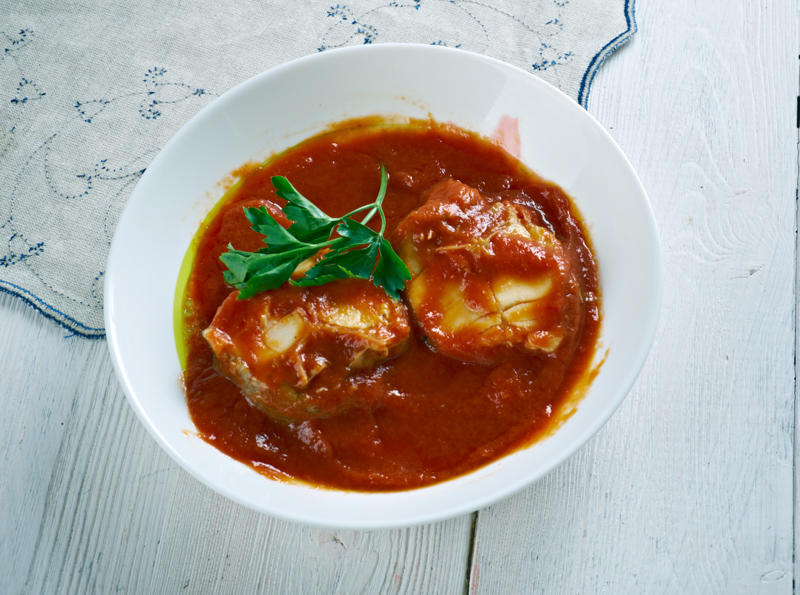 Haraimi (Libya) Tagine (Morocco, Tunisia, Algeria), Bazin (Libya), Banku (Ghana), Chakalaka (South Africa), Akara (West Africa), Haraimi (Libya), Bunny Chow (South Africa), Zanzibar pizza (Tanzania), Braai (South Africa), Suya (Nigeria), Injera (Ethiopia, Eritrea), Mafe (West Africa), Pastilla (Morocco), Doro Wat (Ethiopia), Fufu (West Africa), Gorraasa (Sudan)