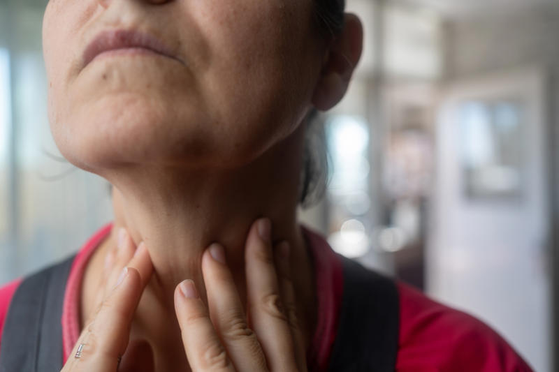 Goiter defined What is the thyroid?, Hormones it produces, Metabolism regulation, Thyroid and brain health, Hypothyroidism, Goiter defined, Thyroid cancer, Weight fluctuations, Neck swelling and pain, Levothyroxine for hypothyroidism, Thyroid surgery, Thyroid and pregnancy, Diet and thyroid health, Living with thyroid disease, When to see a doctor