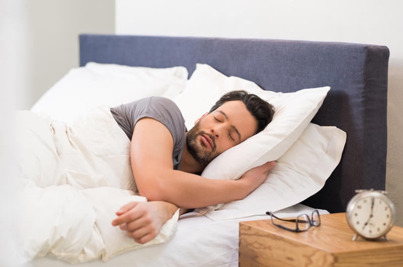 Get enough sleep What are the kidneys?, How they work, Promoting a healthy body, Bloodwork, Where are the kidneys?, How kidneys are nourished, How to maintain healthy kidneys, Whole grain high-fiber foods, Limit alcohol intake, Get enough sleep, Underlying health issues, Beware of blood in urine, Kidney disease, Kidney transplant statistics, Simple blood test