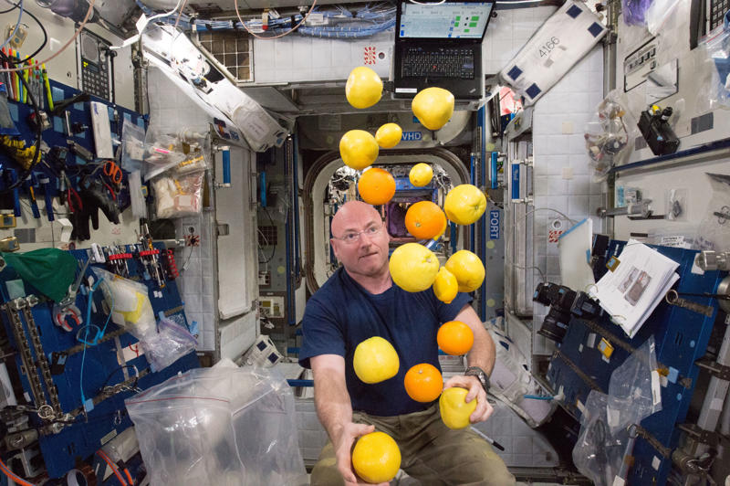 Staying healthy Blastoff!, Staying healthy, Drifting, Northern Lights, Preparing for deliveries, Spacewalk, Space music, Fish-eye effect, Basic hygiene, Team work, Munchies, Tragedy looming, Space tourist