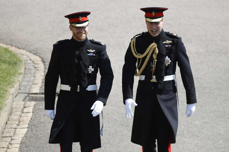 There's an engagement announcement, There's an interview, Royals can't marry Catholics, The most traditional site for a royal ceremony, Wedding dresses are made out of lace, Military uniform, The Royal family pays for the wedding, Special seats, Children are an important part of the wedding, Appearance at Buckingham Palace, Women are required to wear hats, A princess is not always a princess, Princes also have bachelor parties