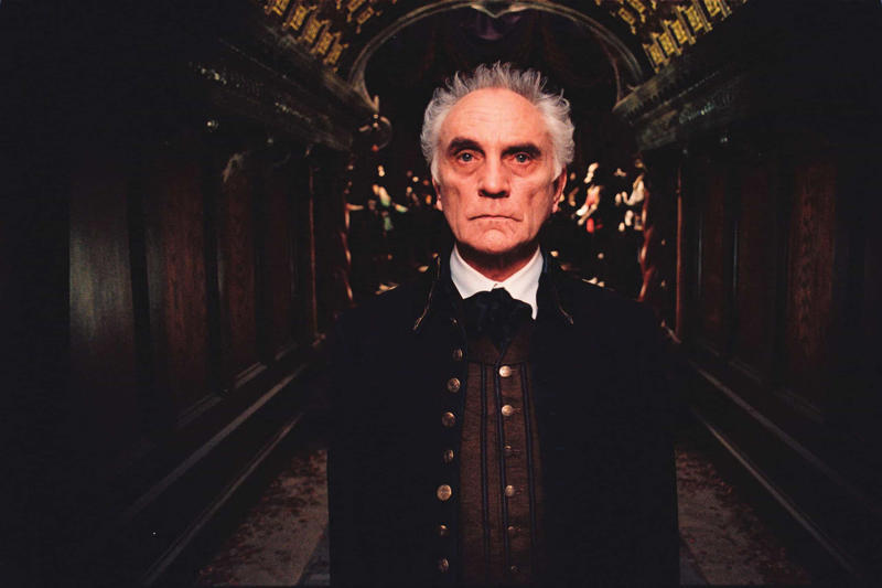 Terence Stamp Vicent Price, Vincent Price, Anthony Hopkins, Mads Mikkelsen, Tim Curry, Bill Skarsgård, Boris Karloff, Max Schreck, Christopher Lee, Brad Dourif, Helena Bonham Carter, Terence Stamp, Joaquin Phoenix, Steve Buscemi, Billy Bob Thornton, Crispin Glover