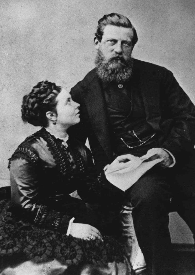 A divided Germany Queen Victoria, Reshaping Europe, A plan for peace, Strategic marriages, The German strategy, A divided Germany, Prince Arthur, Princess Alice, Prince Leopold, Prince Alfred, Union with Russia, Links to Greece, The grandchildren, King George V, Alexandra Feodorovna, Russian Revolution, Princess Marie, World War I, Modern royal marriages