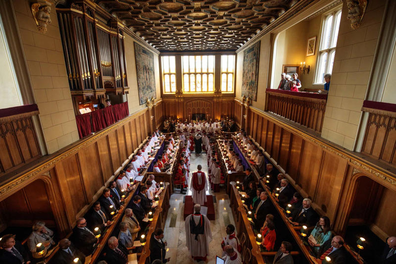 There's an engagement announcement, There's an interview, Royals can't marry Catholics, The most traditional site for a royal ceremony, Wedding dresses are made out of lace, Military uniform, The Royal family pays for the wedding, Special seats, Children are an important part of the wedding, Appearance at Buckingham Palace, Women are required to wear hats, A princess is not always a princess, Princes also have bachelor parties