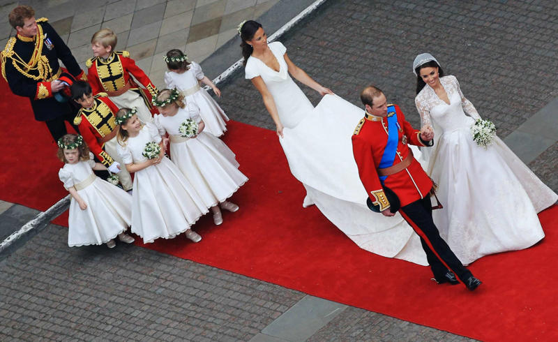 There's an engagement announcement, There's an interview, Royals can't marry Catholics, The most traditional site for a royal ceremony, Wedding dresses are made out of lace, Military uniform, The Royal family pays for the wedding, Special seats, Children are an important part of the wedding, Appearance at Buckingham Palace, Women are required to wear hats, A princess is not always a princess, Princes also have bachelor parties
