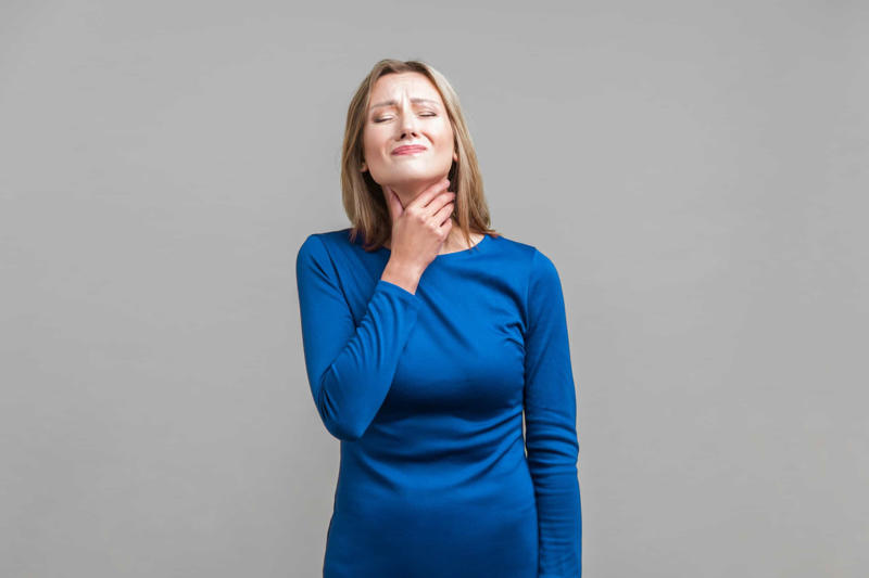 Foot ulcers, Leg cramps, Toe pain, Productive cough, Jaw pain, Leg hair loss, Leg heaviness, Throat tightness, Swollen feet or ankles, Sudden nausea, Irregular heartbeat, Arm or shoulder pain, Chronic fatigue, Abdominal pain, Chronic snoring, Panic attack?, Difficulty breathing, Slow heart rate