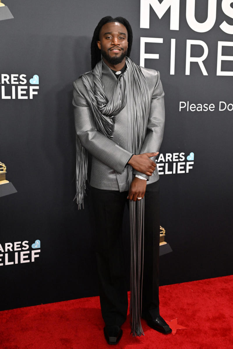 Shaboozey Lewis Hamilton, Anna Kendrick, Chappell Roan, Michelle Yeoh, Cynthia Erivo, Viola Davis, Demi Moore, Dakota Fanning, Kelsea Ballerini, Angelina Jolie, Dwayne Johnson, Moeka Hoshi, Zoe Saldaña, Glenn Close, Selena Gomez, Jeff Goldblum, Alexandra Daddario, Eddie Redmayne, Kacey Musgraves, Timothée Chalamet, Emma Stone, Kerry Washington, Sabrina Carpenter, Nicole Kidman, Shaboozey, Margaret Qualley, Lupita Nyong’o, Janelle Monáe, Saoirse Ronan, Pamela Anderson