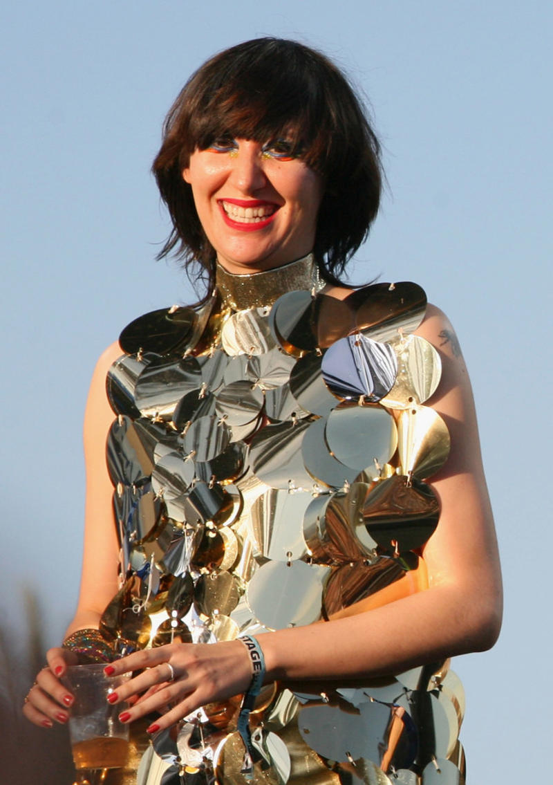 Christine McVie, Debbie Harry, Joan Jett, Gwen Stefani, Patti Smith, Shirley Manson, Chrissie Hynde, Courtney Love, Dolores O'Riordan, Grace Slick, Brody Dalle, Lita Ford, Sinéad O'Connor, Florence Welch, PJ Harvey