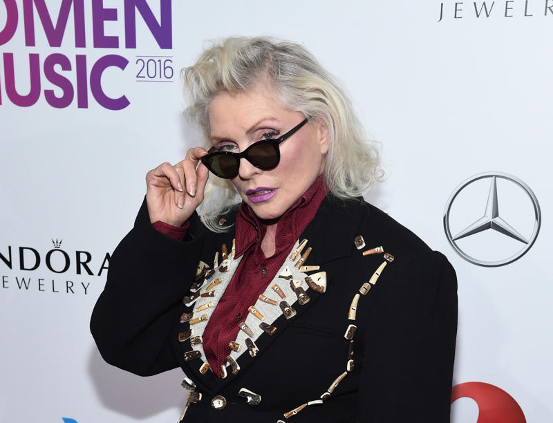 Christine McVie, Debbie Harry, Joan Jett, Gwen Stefani, Patti Smith, Shirley Manson, Chrissie Hynde, Courtney Love, Dolores O'Riordan, Grace Slick, Brody Dalle, Lita Ford, Sinéad O'Connor, Florence Welch, PJ Harvey