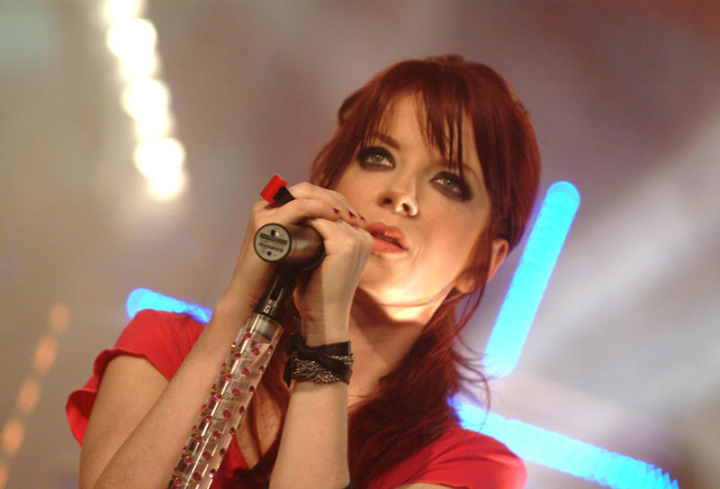 Christine McVie, Debbie Harry, Joan Jett, Gwen Stefani, Patti Smith, Shirley Manson, Chrissie Hynde, Courtney Love, Dolores O'Riordan, Grace Slick, Brody Dalle, Lita Ford, Sinéad O'Connor, Florence Welch, PJ Harvey