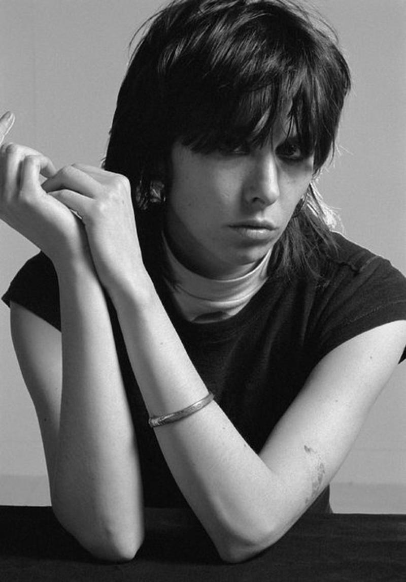 Christine McVie, Debbie Harry, Joan Jett, Gwen Stefani, Patti Smith, Shirley Manson, Chrissie Hynde, Courtney Love, Dolores O'Riordan, Grace Slick, Brody Dalle, Lita Ford, Sinéad O'Connor, Florence Welch, PJ Harvey
