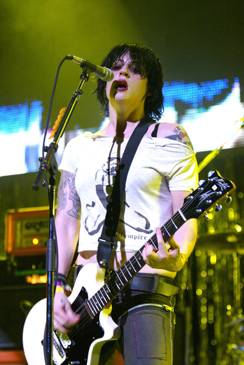 Christine McVie, Debbie Harry, Joan Jett, Gwen Stefani, Patti Smith, Shirley Manson, Chrissie Hynde, Courtney Love, Dolores O'Riordan, Grace Slick, Brody Dalle, Lita Ford, Sinéad O'Connor, Florence Welch, PJ Harvey