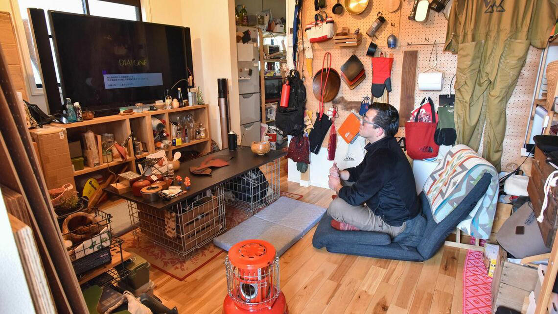 単身赴任という名の旅。その拠点としての家, サラリーマン生活は「一期一会」の連続, 理想の住まいの完成と単身赴任のはじまり, 新たな自分を開拓するために「買う」, 釧路湿原の夜がDIY生活の原点, 富士山のふもとに宮本さんが手作りした小屋