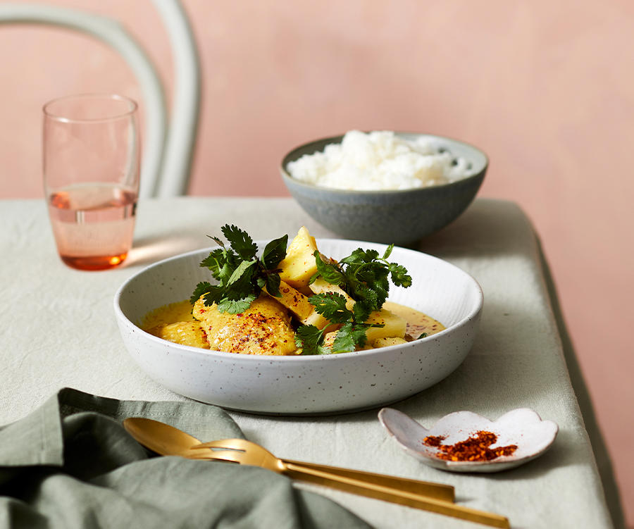 The best curry recipes to work your way through in 2025, Chiang Mai chicken curry , Beef and potato Massaman curry , Korean cauliflower curry , Palisa Anderson’s sour orange fish curry , Kerala-style prawn curry with cauliflower rice , Sri Lankan fish curry , Summer tomato curry with cauliflower rice , Dosas with coconut lentil curry , Roasted cauliflower curry with lime and coriander , Sunda’s fish curry with cucumber salad and coriander chutney , Palisa Anderson’s gaeng keow wan gai (Thai green chicken curry) , Avani’s lamb curry , Ohn no khao swè (Burmese curry chicken noodle soup) , O Tama Carey’s Sri Lankan crab curry , Moreton Bay bug curry with mango , Snapper curry with green beans and coriander , Eggplant and pineapple curry , Mussel curry with pineapple and potato rösti , Helly Raichura’s Mughlai lamb curry (kosha mangsho)
