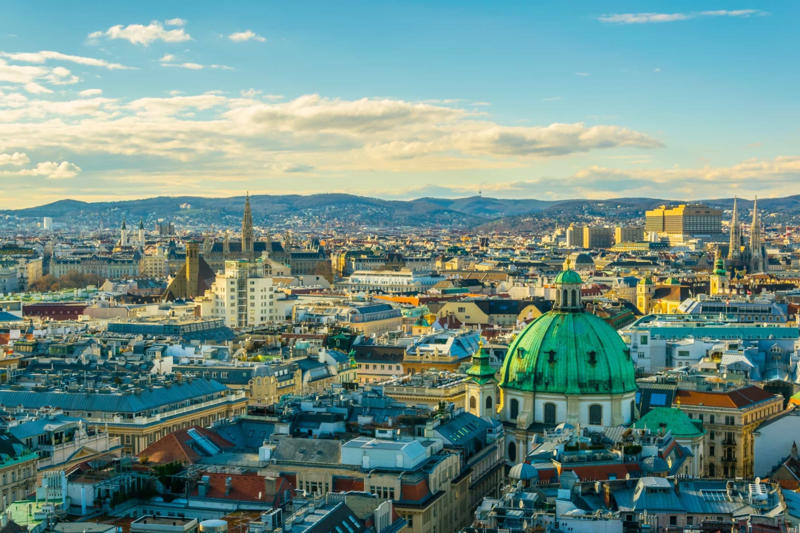 Vienna Reykjavík, Barcelona, Copenhagen, Valletta, Dubrovnik, Queenstown, Honolulu