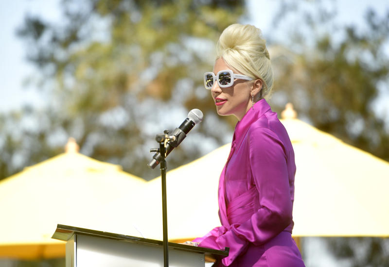 Lady Gaga Brad Pitt, Justin Bieber, The 1975, Lady Gaga, Joe Biden, Morgan Freeman, and Mark Zuckerberg, Chris Brown, Selena Gomez, The Beatles, Tyler, The Creator, Harrison Ford, Jon Bon Jovi, Alec Baldwin, Miley Cyrus, Katy Perry, Martin Scorsese, Sacha Baron Cohen, Boy George, Martha Stewart, Mike Tyson, Paris Hilton, Russell Brand, Snoop Dogg, Elton John, Lily Allen, Christian Slater, Busta Rhymes