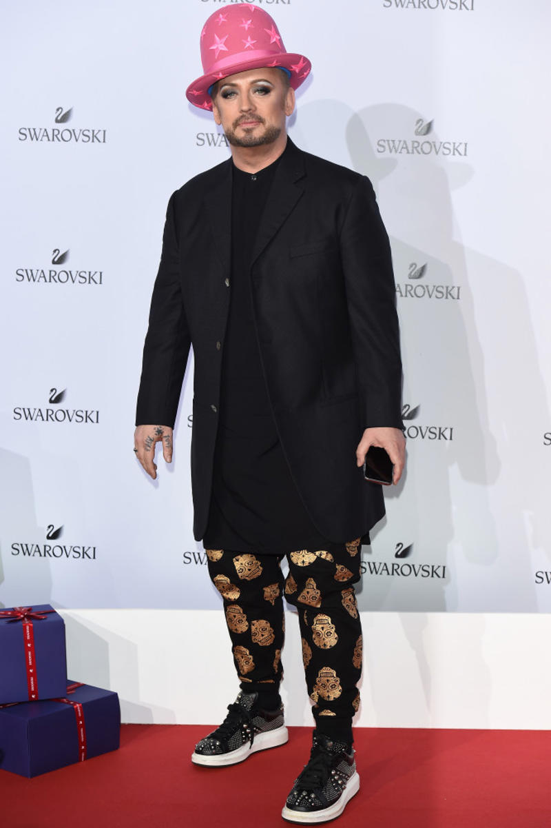 Boy George Brad Pitt, Justin Bieber, The 1975, Lady Gaga, Joe Biden, Morgan Freeman, and Mark Zuckerberg, Chris Brown, Selena Gomez, The Beatles, Tyler, The Creator, Harrison Ford, Jon Bon Jovi, Alec Baldwin, Miley Cyrus, Katy Perry, Martin Scorsese, Sacha Baron Cohen, Boy George, Martha Stewart, Mike Tyson, Paris Hilton, Russell Brand, Snoop Dogg, Elton John, Lily Allen, Christian Slater, Busta Rhymes