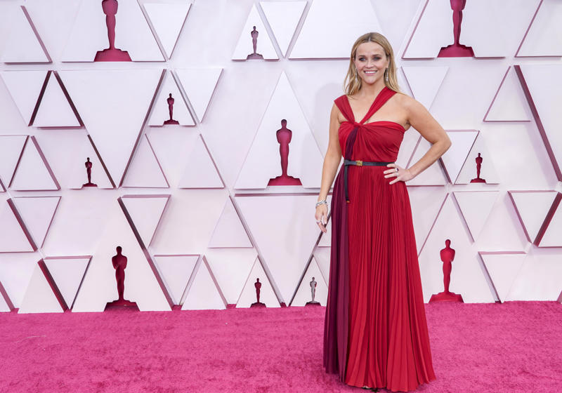 Gwyneth Paltrow, Kate Hudson, Angelina Jolie, Hilary Swank, Michelle Williams, Olivia Wilde, Eva Mendes, Anne Hathaway, Chloë Sevigny, Zoe Saldaña, Sandra Bullock, Emma Stone, Mila Kunis, Diane Kruger, Kirsten Dunst, Eva Longoria, Emily Blunt, Kerry Washington, Taylor Swift, Charlize Theron, Jessica Chastain, Selena Gomez, Taraji P. Henson, Ava DuVernay, Emma Roberts, Lady Gaga, Janelle Monáe, Margot Robbie, Halle Berry, Reese Witherspoon, Jada Pinkett Smith, Cara Delevingne, Nicole Kidman