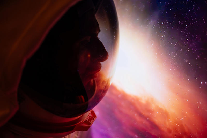 What happens if you fall into a black hole, according to NASA, How it’s made, Singularity, Supermassive black holes, Intermediate black holes, Fabric of space, Black hole shadow, Jet emissions, Simulation, Approaching a black hole, Spaghettification, Time from inside, Outside communication, Approaching the singularity, Theoretical quantum effects