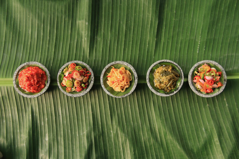 The science, Where did banana leaves originate from?, The myth behind eating on a banana leaf, Is banana leaf hygienic?, Tree or herb?, Philippines, Malaysia, Sri Lanka, Thailand, Indonesia, Singapore, Rice panki, Caribbean pastelles