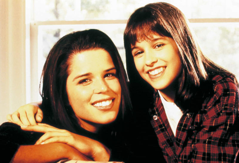 'Party of Five' 'The Fresh Prince of Bel-Air', 'Beverly Hills, 90210', 'Seinfeld', 'Friends', 'Sabrina the Teenage Witch', 'Everybody Loves Raymond', 'Charmed', 'Xena: Warrior Princess', 'Felicity', 'Frasier', 'Blossom', 'Sister, Sister', 'Freaks and Geeks', 'Party of Five', '3rd Rock from the Sun'