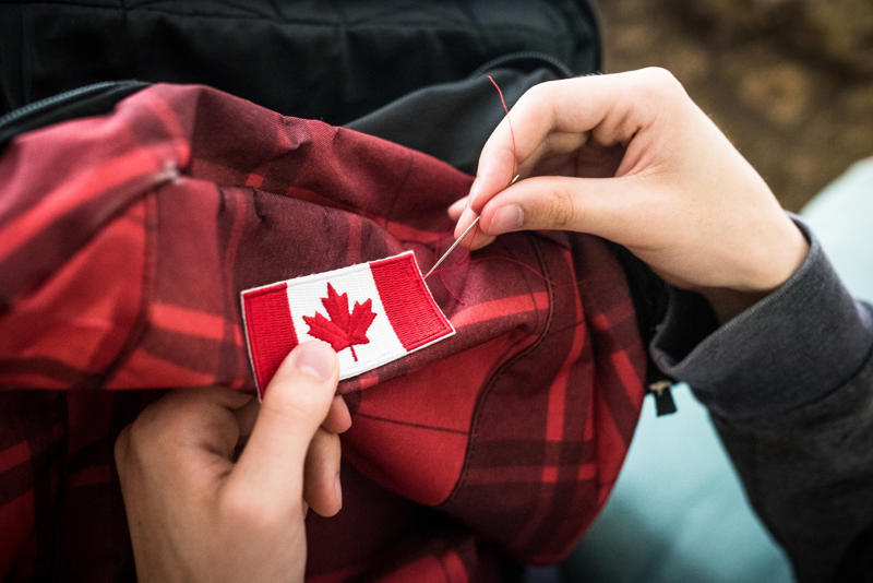 Our home and native land..., Much younger than you might think, Thank you, Mr. Pearson!, The red ensign, Fighting the good fight, Dominion no more, Union Jack or no Union Jack, A new flag for a new country, Looking for a signal, We have a winner!