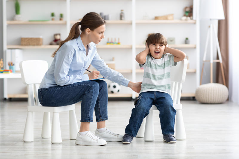 How many adults have ADHD?, Types of ADHD: Inattentive, Types of ADHD: Hyperactive-impulsive, Types of ADHD: Combined, Day-to-day activities with ADHD, What causes ADHD?, Limiting phone use, Allowing the brain to reset, Technology may exacerbate existing ADHD symptoms, Diagnosis, Women and ADHD, COVID-19, Reduced stigma, Misdiagnosis, Celebrities with ADHD